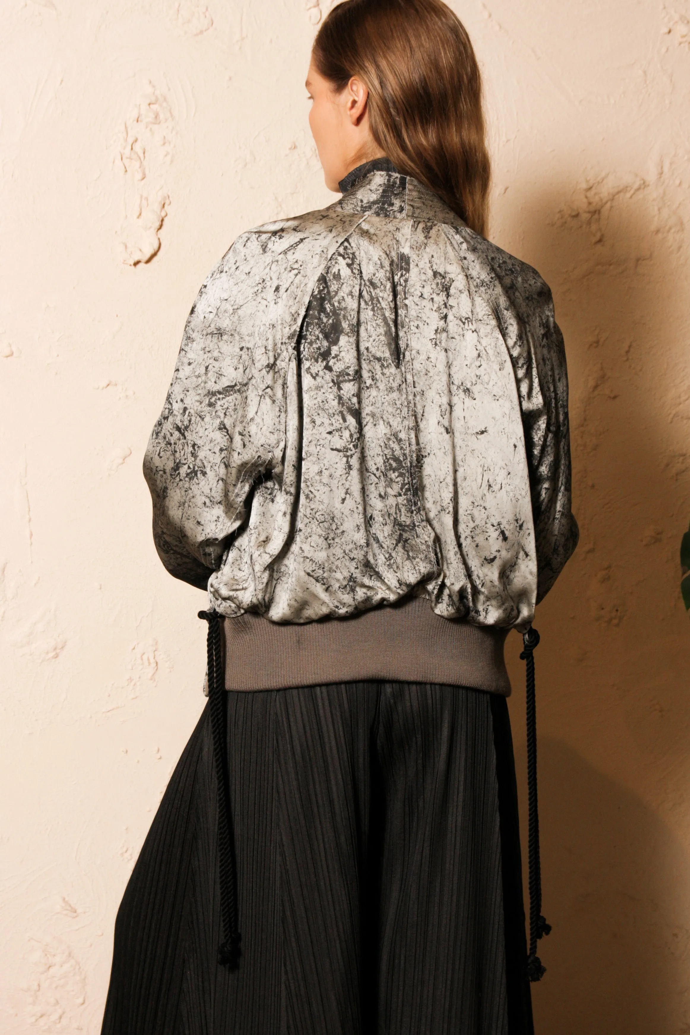 Kimono Bomber