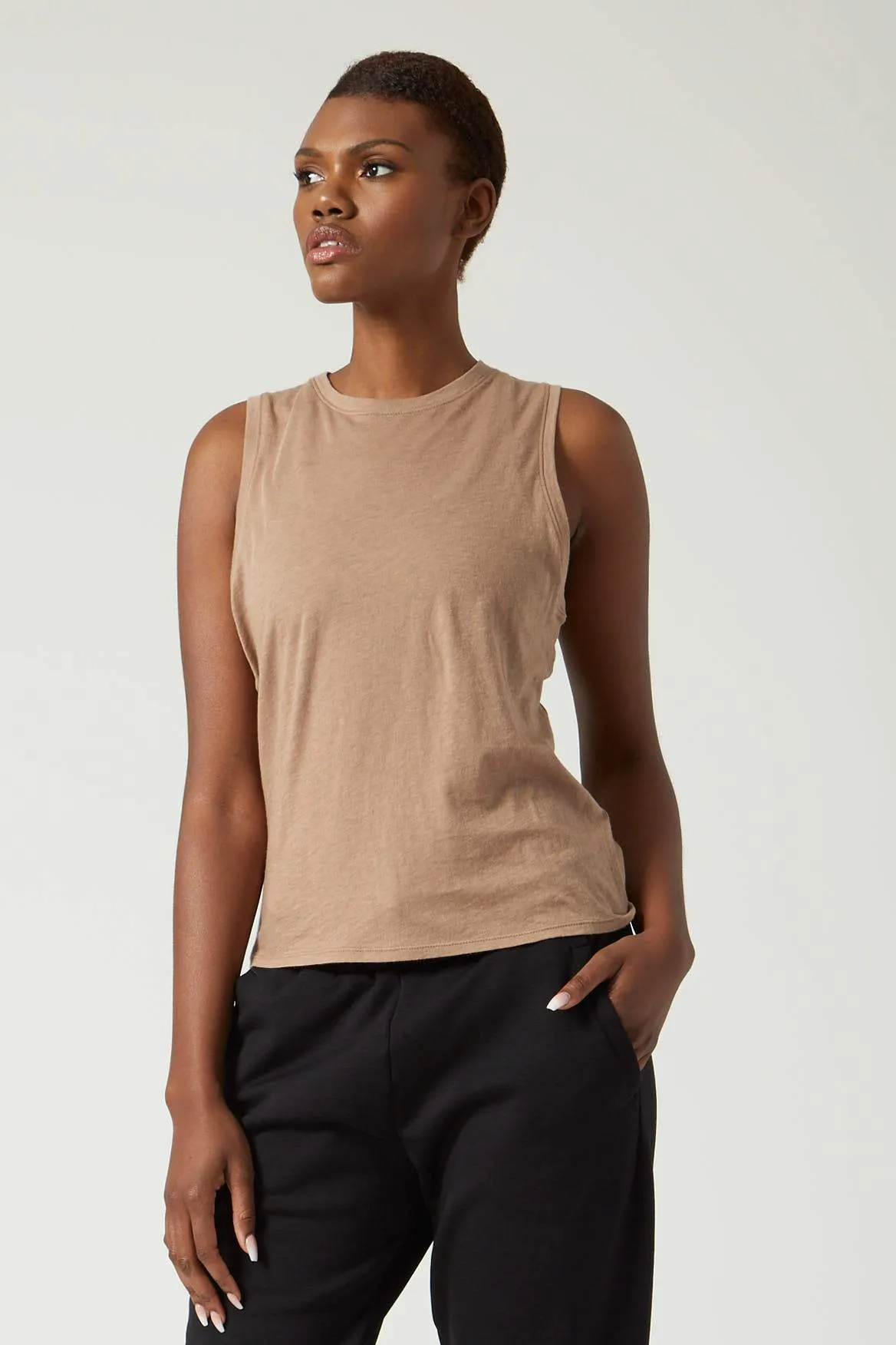 Maggie Muscle Tee Camel