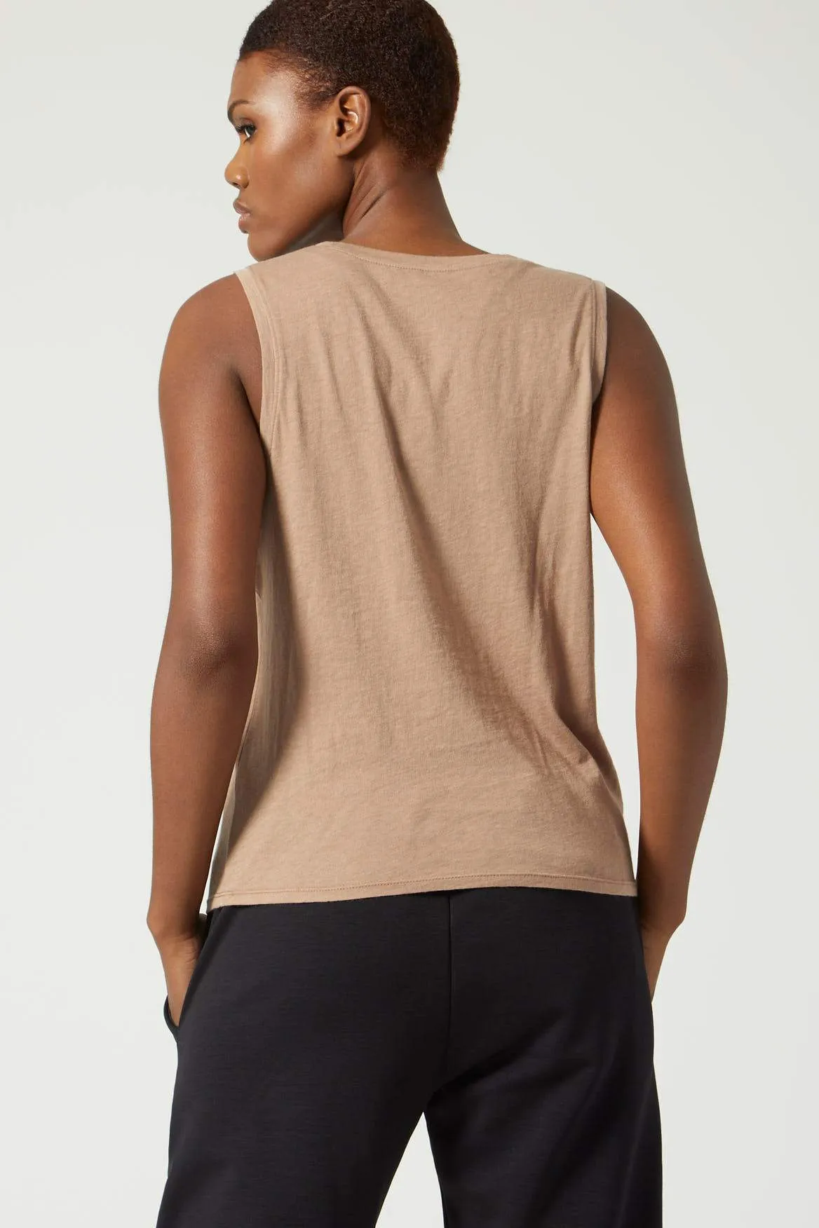 Maggie Muscle Tee Camel