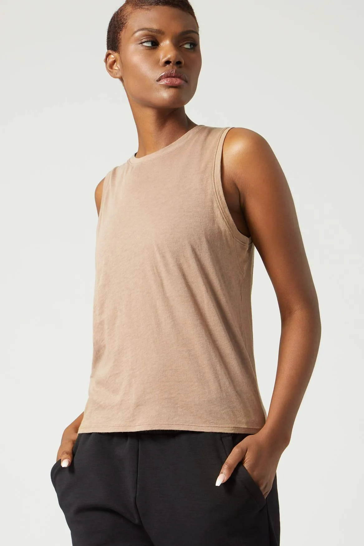 Maggie Muscle Tee Camel