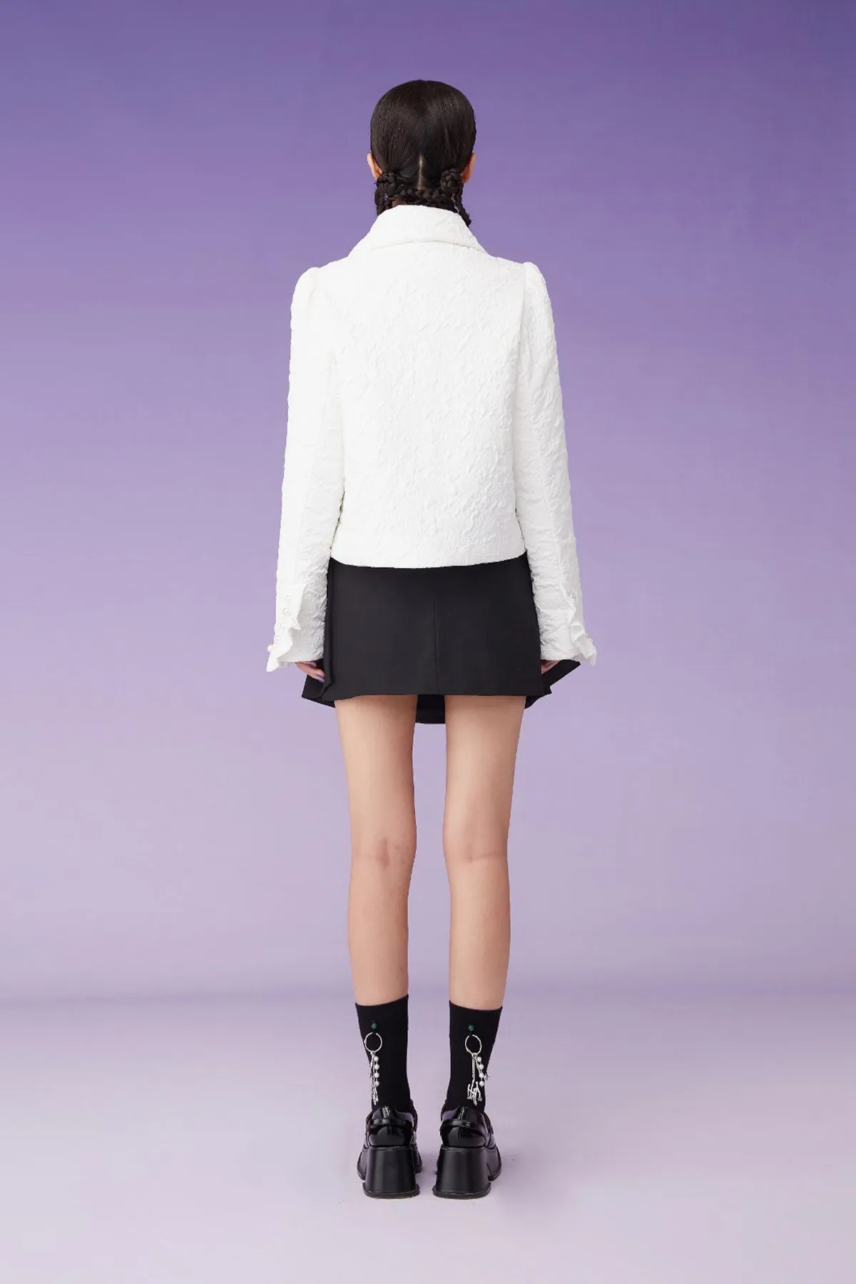 Mukzin | White Ruffle Buckle Cropped Coat