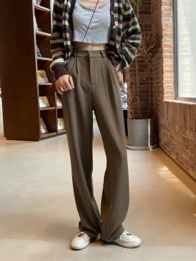 Seoul Soiree Pleated Joggers