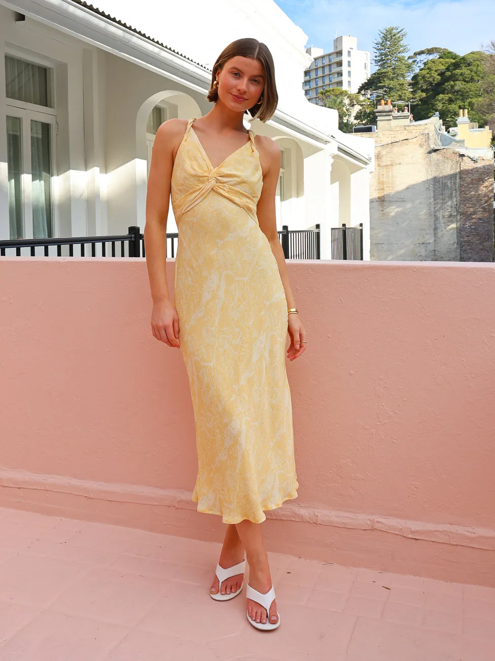 Sovere Inara Reversible Dress in Butter