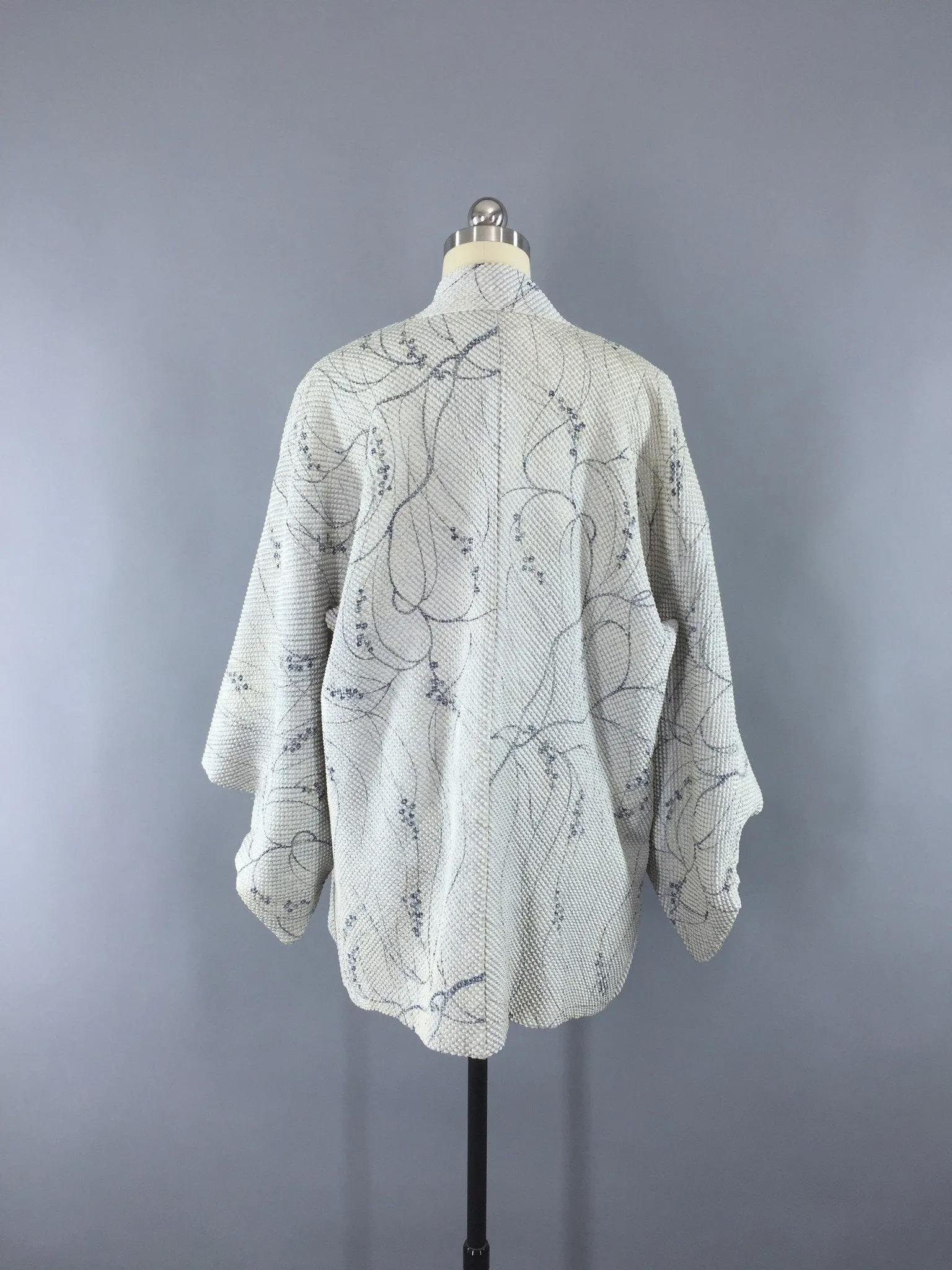 Vintage 1960s Silk Haori Kimono Cardigan / Blue-Grey Shibori