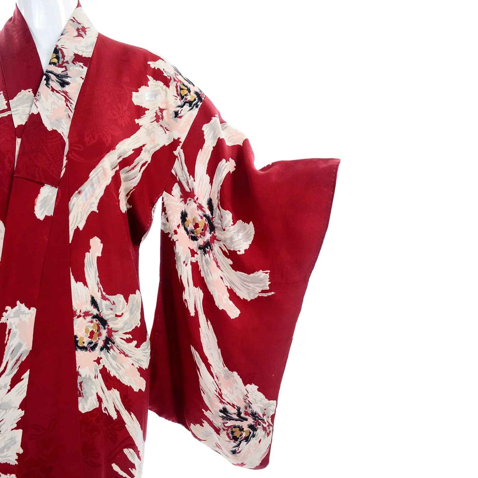 Vintage Floral Burgundy Red Silk Japanese Kimono Robe